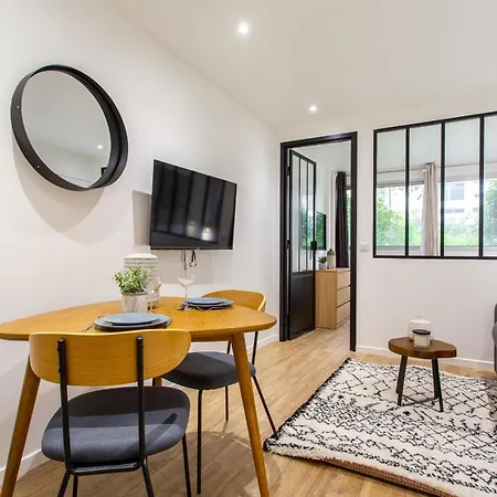 Lovely Sacre Coeur 18 Apartment *